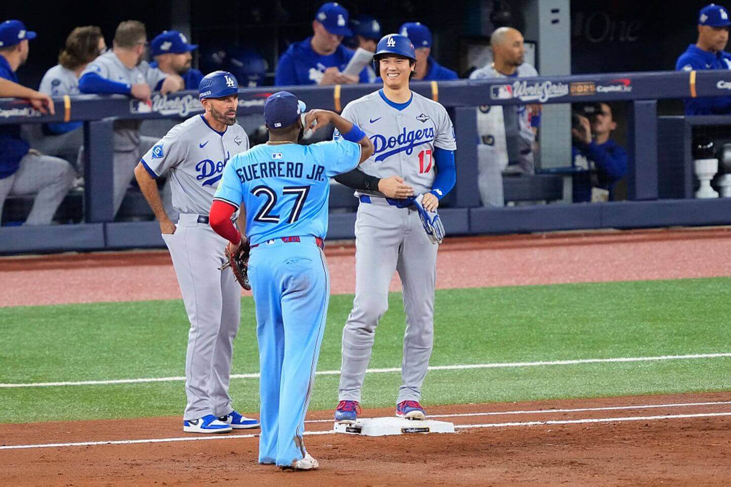 Dodgers vs. Blue Jays World Series Game 6 score, live updates: Yoshinobu Yamamoto, L.A. lead Toronto 3-1