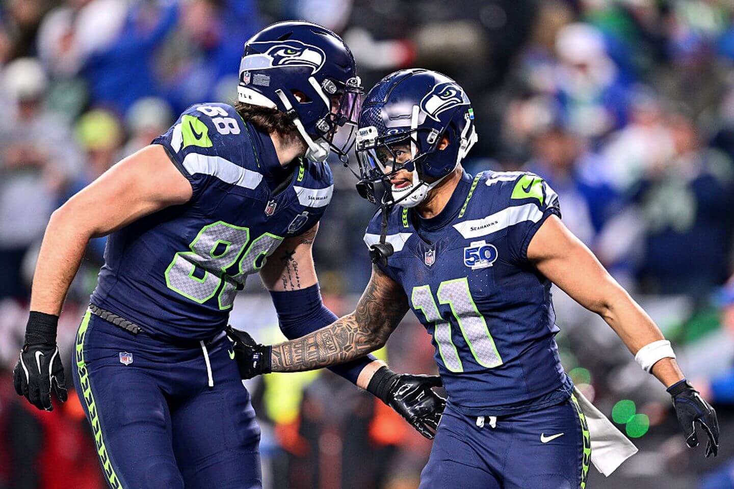 Rams vs. Seahawks score, live updates: L.A. cuts deficit with Stafford passing TD to Devante Adams