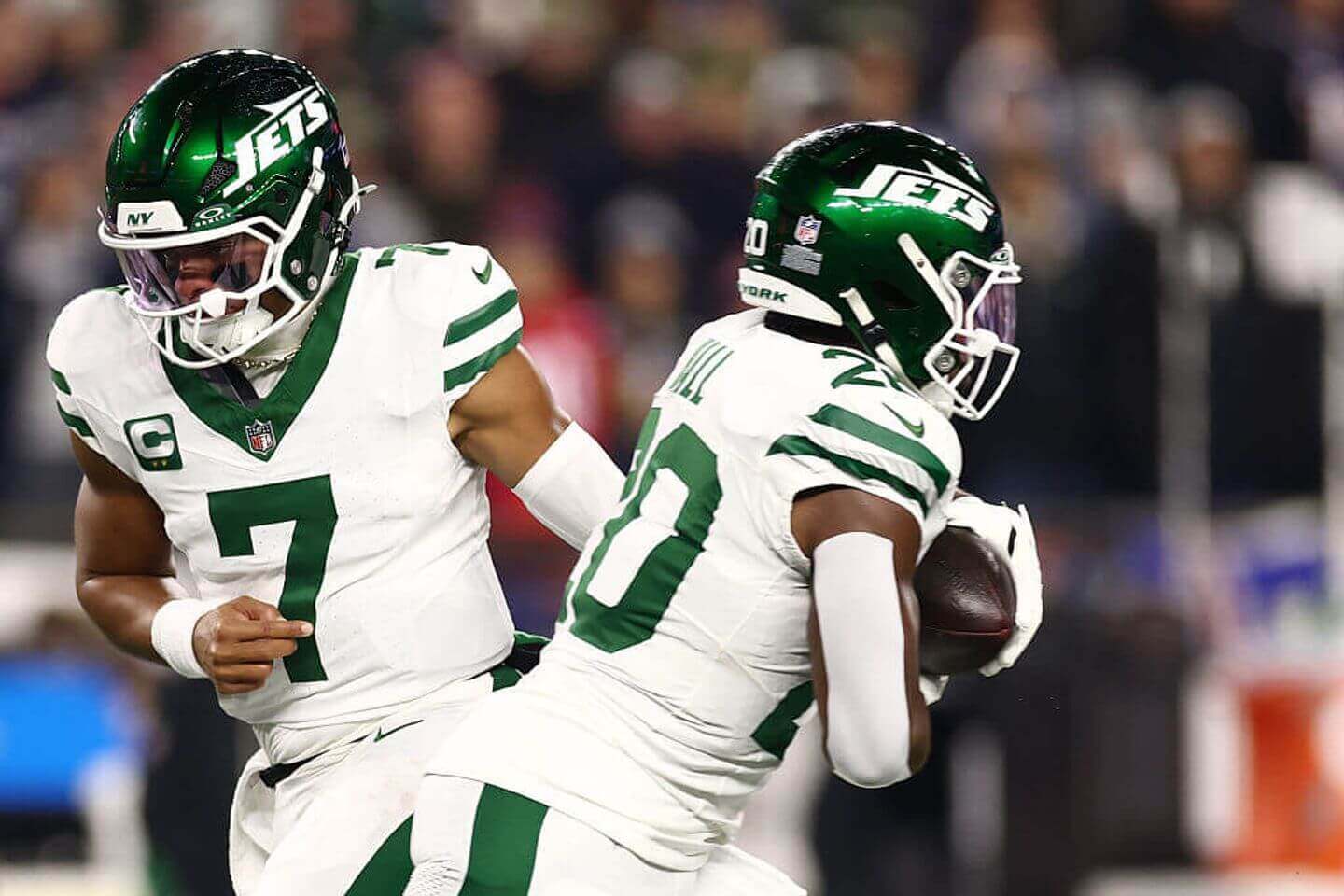 Jets vs. Patriots score, live updates: NFL ‘Thursday Night Football’ streaming info, highlights, analysis and latest