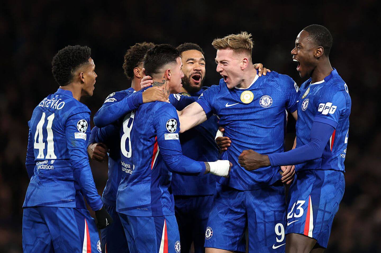 Chelsea vs Barcelona live updates: Delap scores hosts' third goal in Champions League match