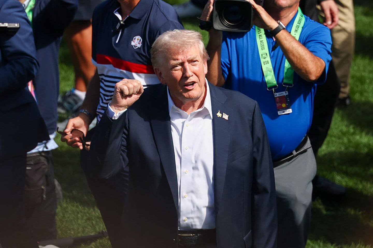 Ryder Cup 2025 live updates: Results, scores and leaderboard with Trump on course as Europe lead