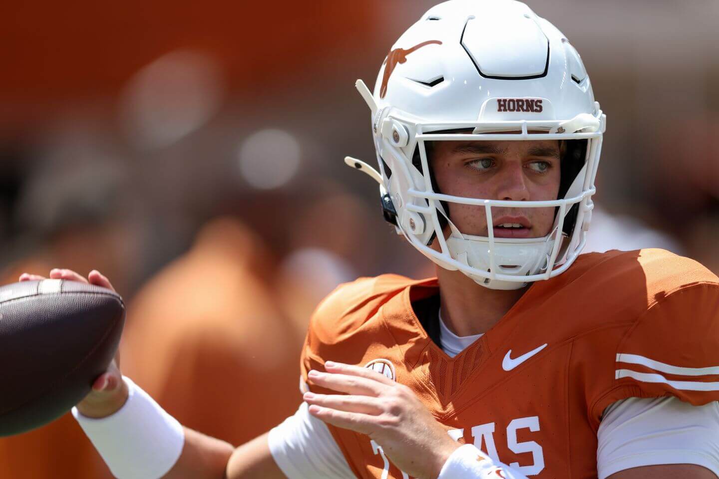 Texas vs. LA-Monroe live updates: Latest score, predictions, odds with Arch Manning in line to start