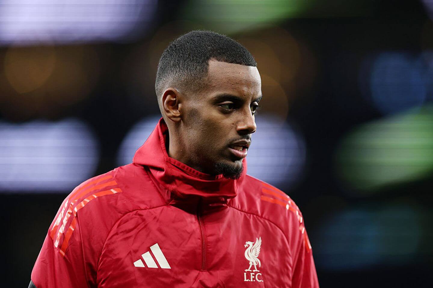 Tottenham vs Liverpool live updates: Premier League match line ups with Isak, Frimpong on bench