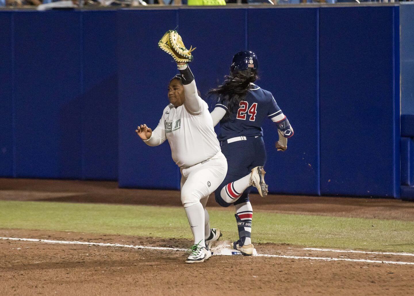 Women's College World Series 2025 live updates: Ole Miss, Oregon in 10th inning, highlights and analysis