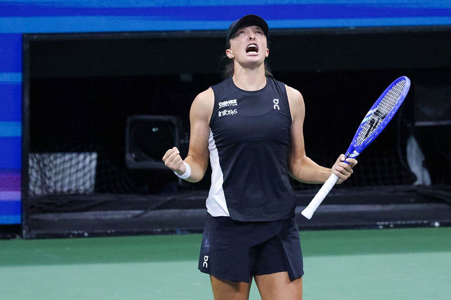 US Open 2025 live updates: Day 9 scores and results with Iga Swiatek on court, Coco Gauff later
