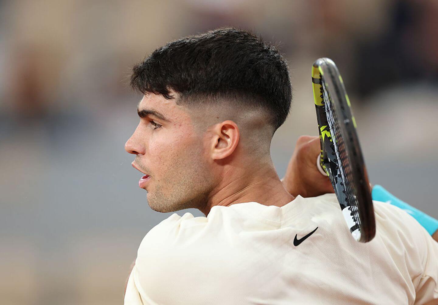 French Open 2025 live updates: Day 4 latest with Carlos Alcaraz on court and Swiatek, Sabalenka to come