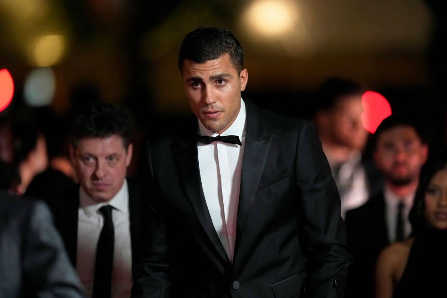 Ballon d’Or 2024 live updates: Results, winners as Real Madrid snub event, Rodri tipped to take men’s prize