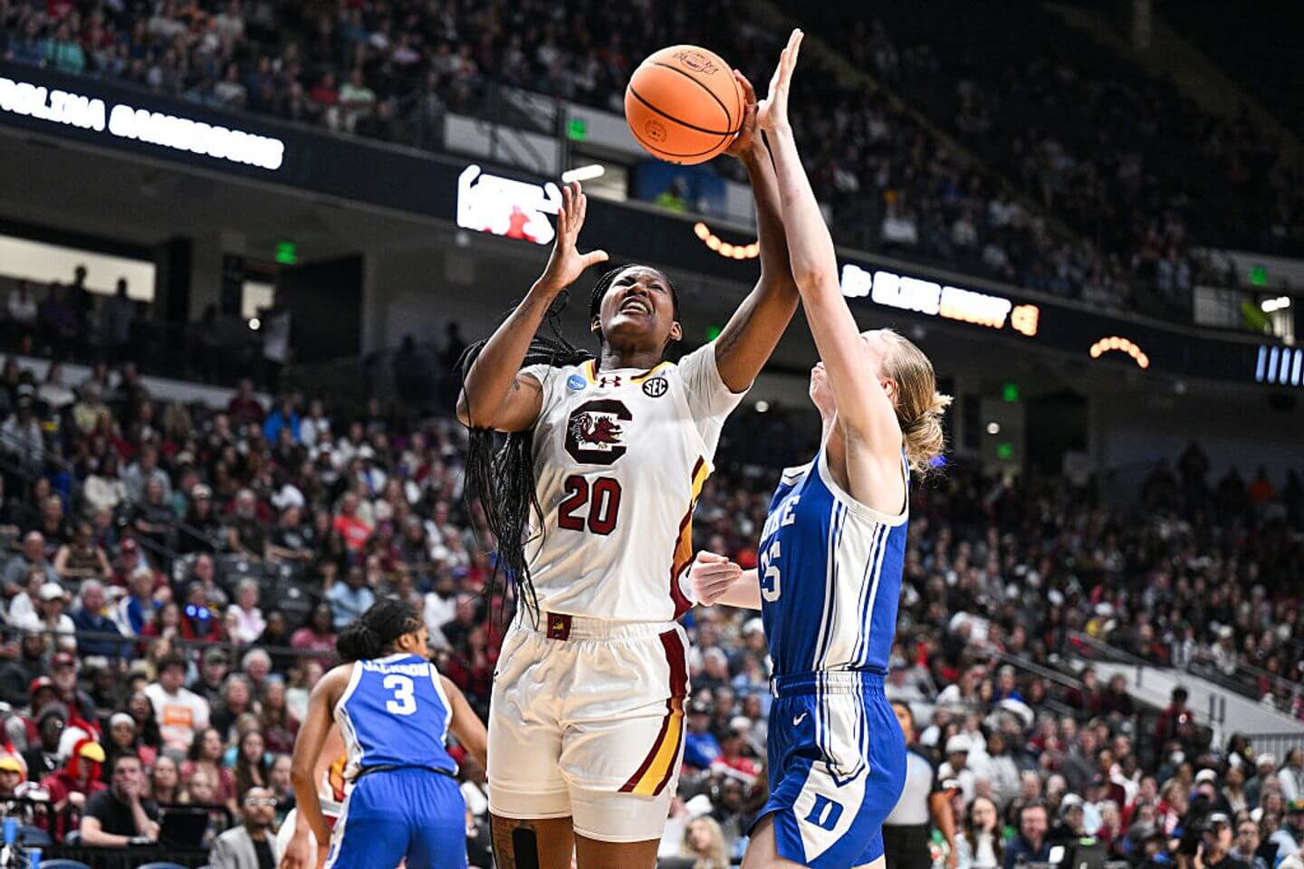Duke vs. South Carolina women’s March Madness 2025 Elite Eight score, live updates: Highlights, news and analysis
