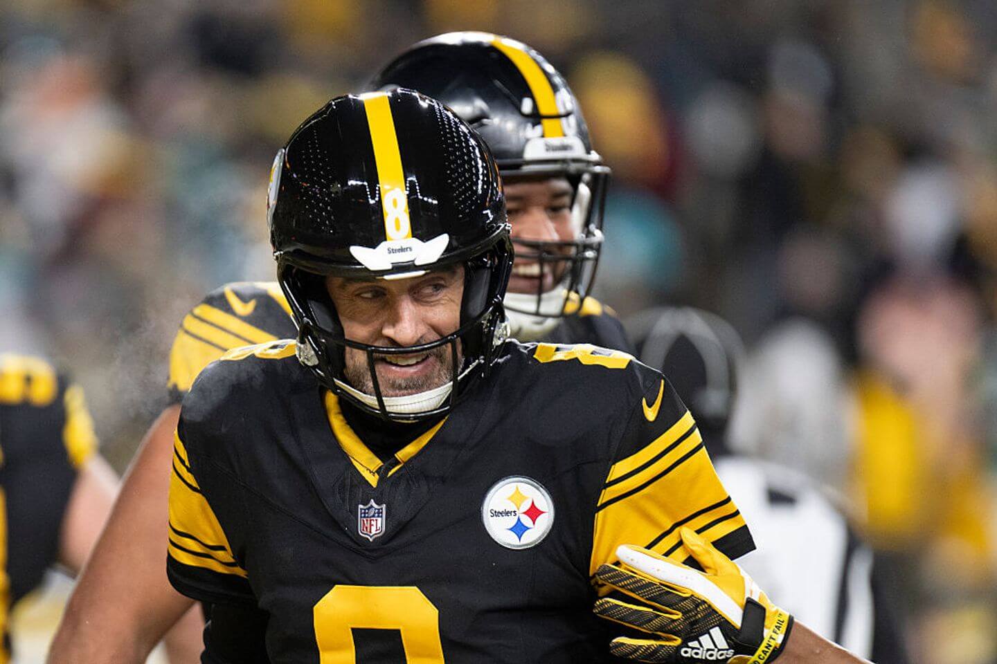 Aaron Rodgers, Steelers eliminate Dolphins from playoffs on ‘Monday Night Football’: Live updates and reaction