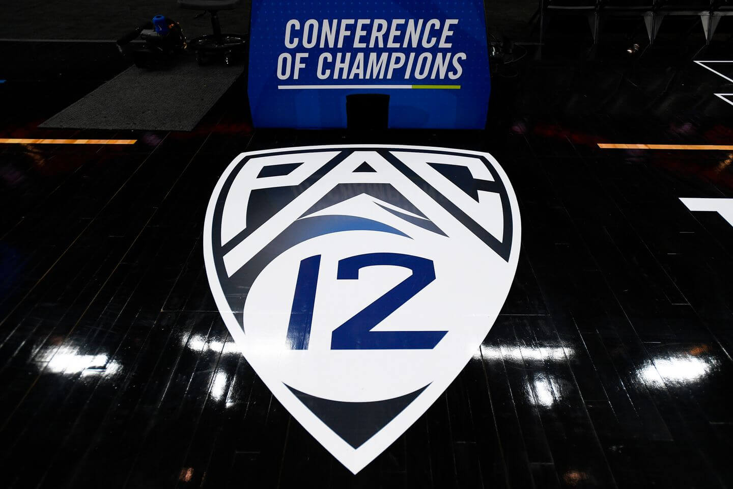 2022 Pac-12 tournament: Updates, bracket, TV schedule, betting odds as Arizona routs UCLA to win 8th conference championship - Vimarsana News