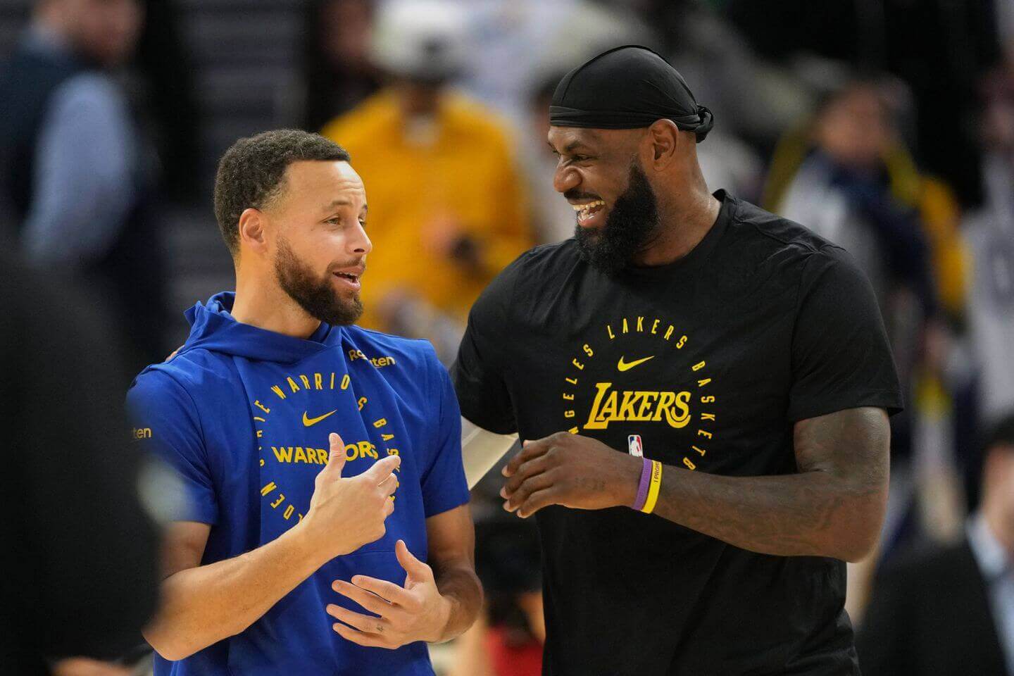 Lakers vs. Warriors live updates: LeBron James vs. Steph Curry on NBA Christmas highlights, game analysis