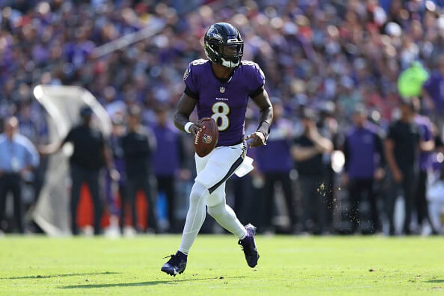 NFL Monday Night Football live updates: Latest from Ravens at Buccaneers and Chargers at Cardinals
