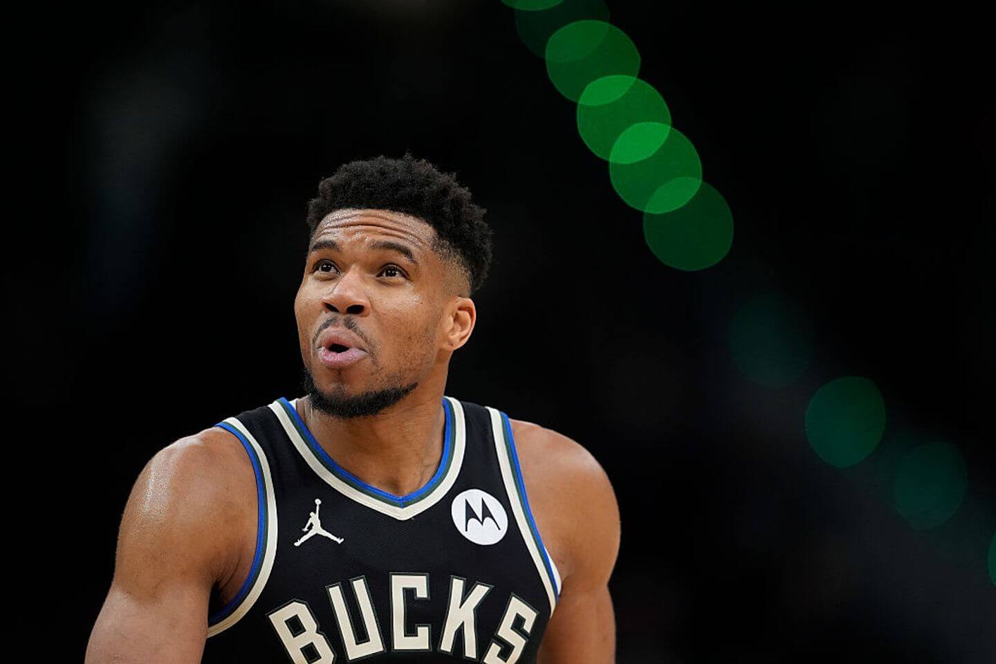 NBA trade deadline 2026 live updates: Giannis Antetokounmpo rumors, potential moves, news and analysis