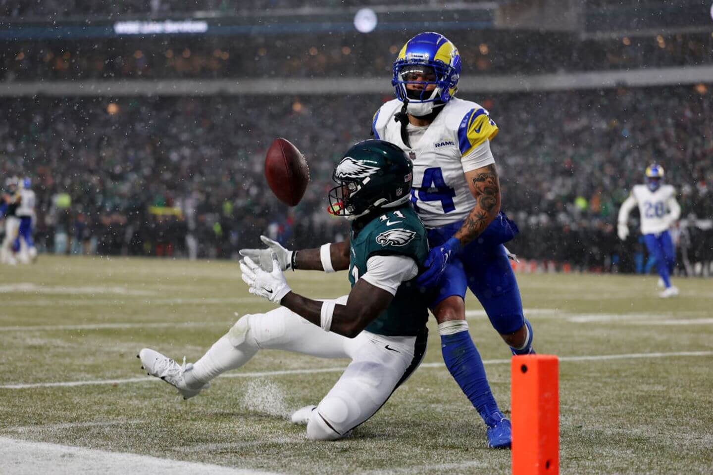 Rams vs. Eagles score and live updates: Los Angeles FG ties game in NFL NFC divisional round playoffs