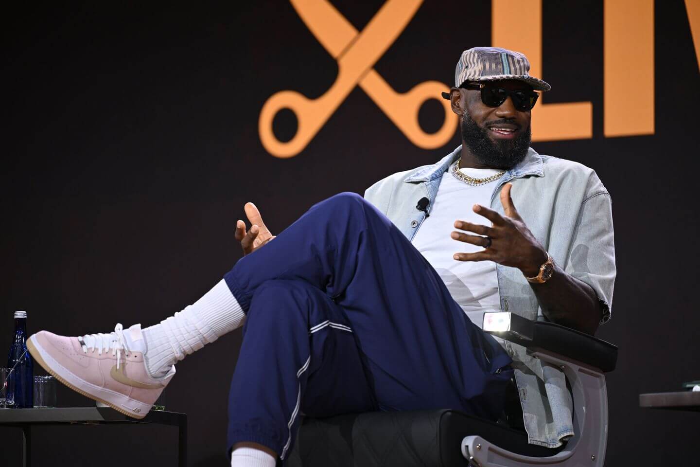 LeBron James free agency decision live updates: Where will he play? Rumors and latest news