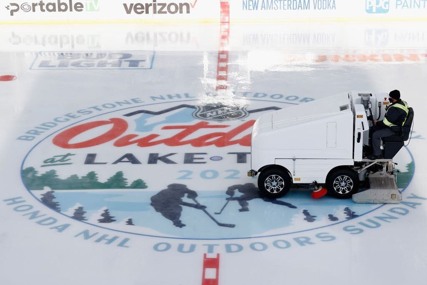 Bruins Vs Flyers Score Live Updates News Channel Time For Sunday S Nhl At Lake Tahoe Game The Athletic