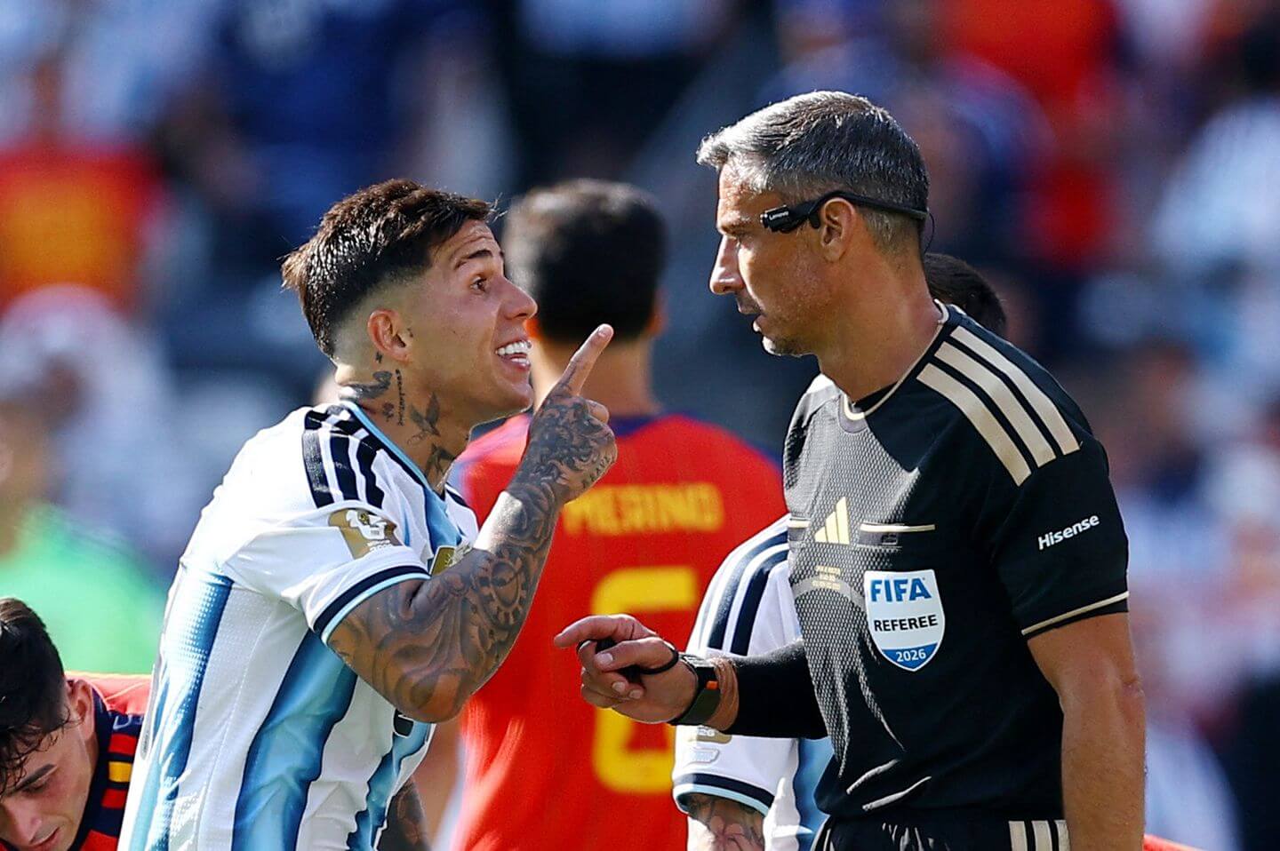 Torres goal opens scoring for Spain against 10-man Argentina in World Cup final: Live updates
