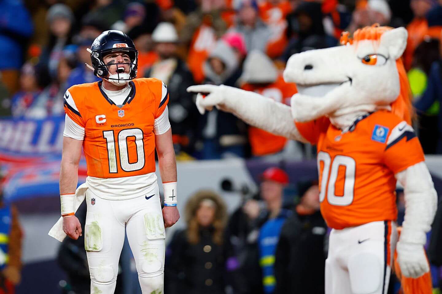 Broncos edge Bills 33-30 in OT, head to AFC title game: Live updates and reaction