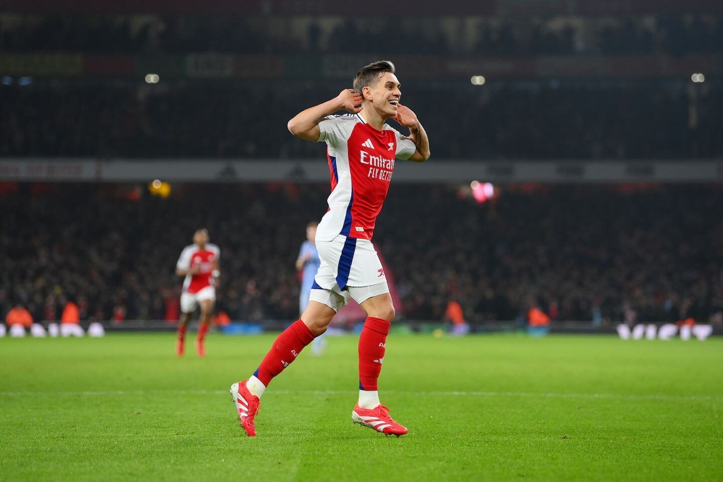 Arsenal vs Tottenham live updates: Trossard goal turns Premier League north London derby around