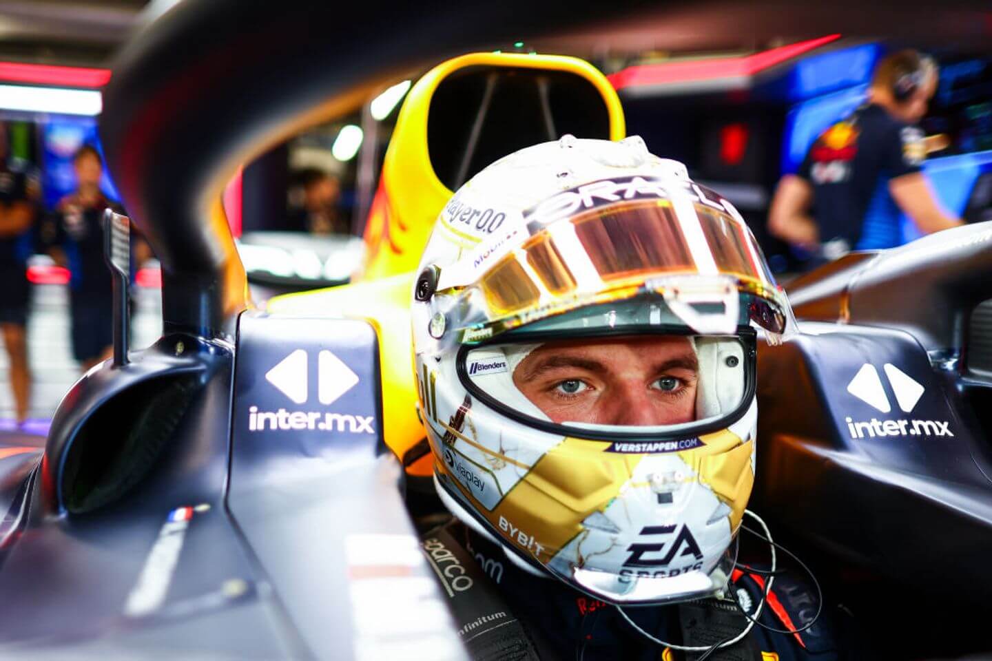 F1 Qatar GP live updates: Follow latest from FP1 and sprint qualifying in Lusail today