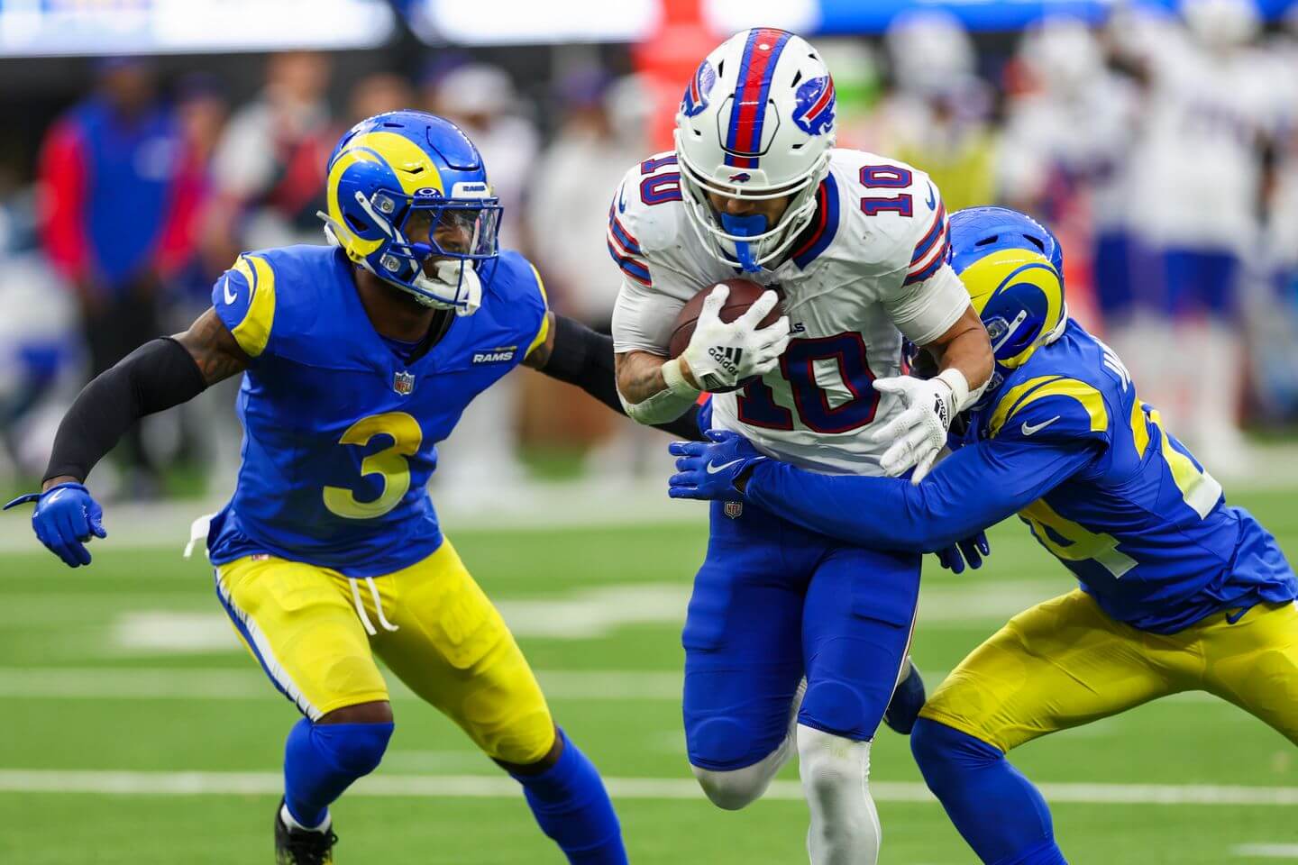 NFL Week 14 scores and live updates: Rams outlast Bills, playoff picture, draft order, standings, news, highlights