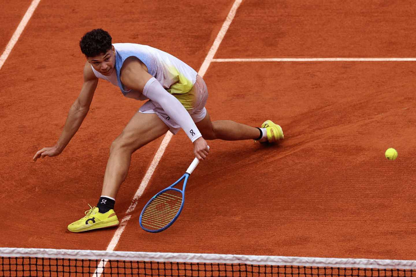 French Open 2025 live updates: Day 8 latest as Shelton trails Alcaraz, Tiafoe on court today