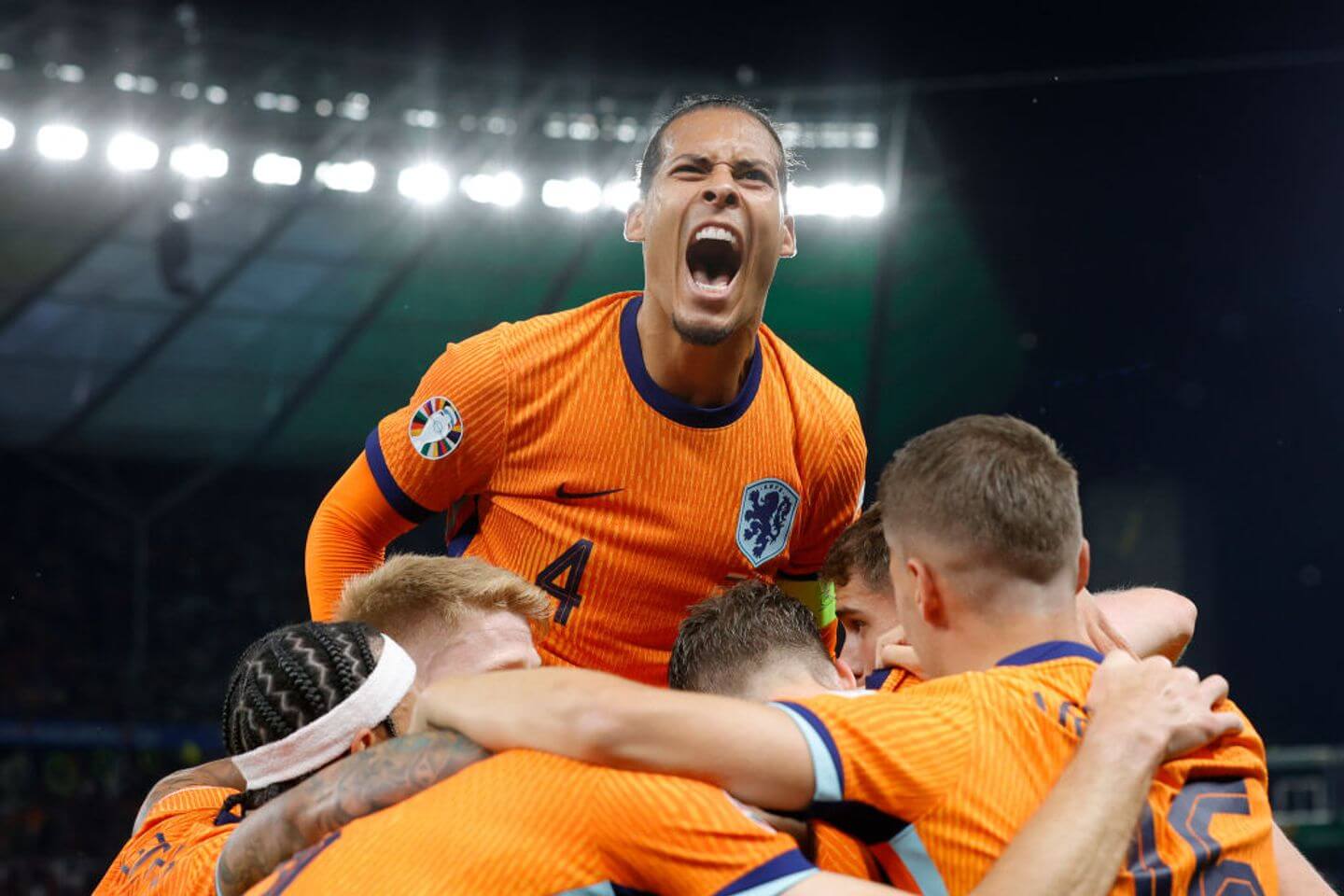 Netherlands vs Turkey live updates: Dutch fight back to set up England Euro 2024 semi-final