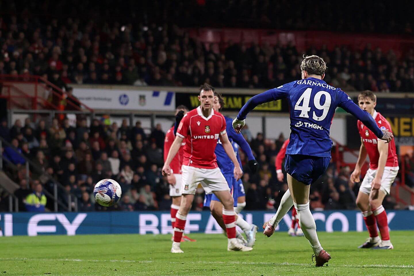 Wrexham vs Chelsea live updates: Spirited upset bid from 10-man hosts falls just short in FA Cup instant classic