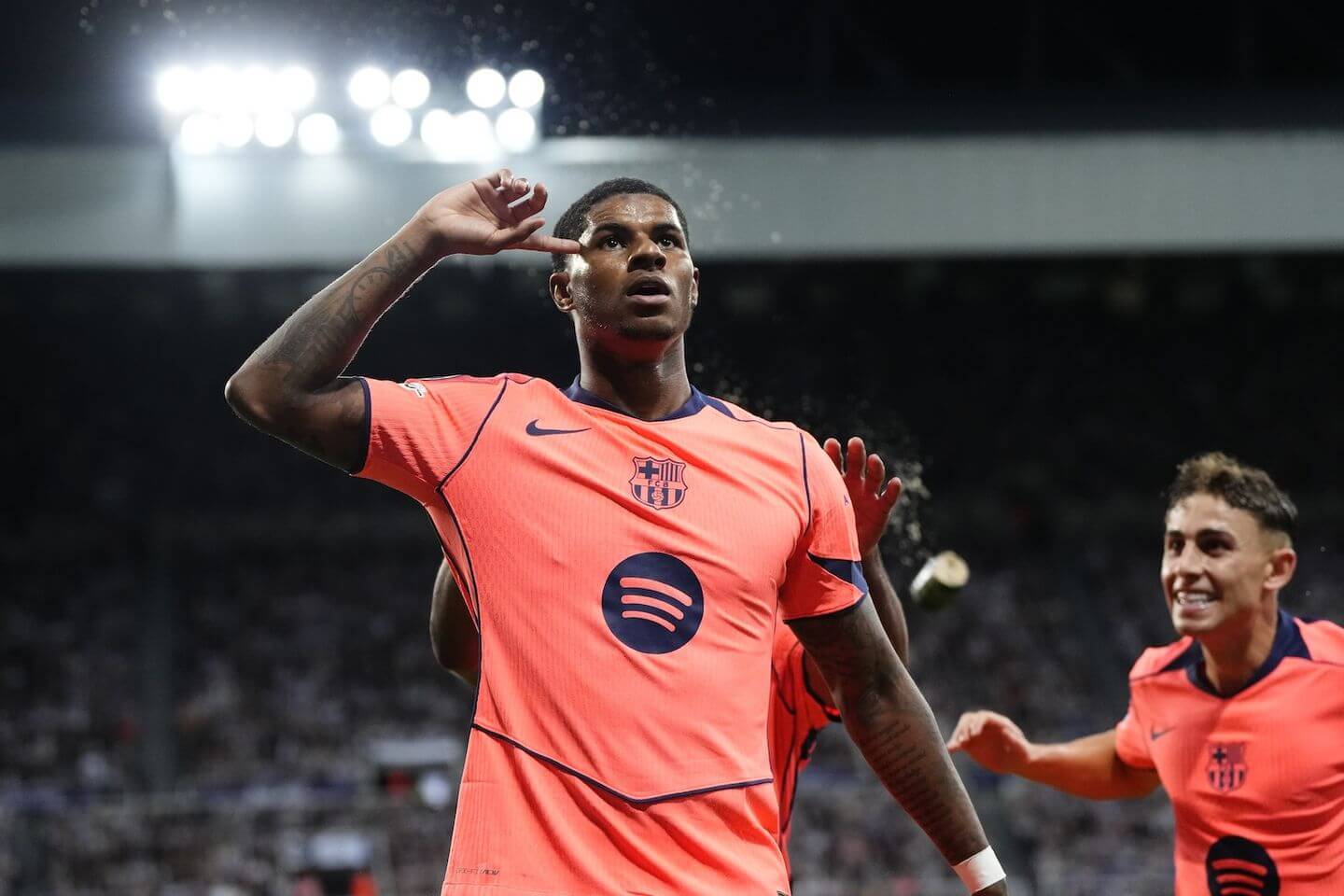 Newcastle vs Barcelona live updates: Rashford stars in Champions League with brilliant match-winning brace