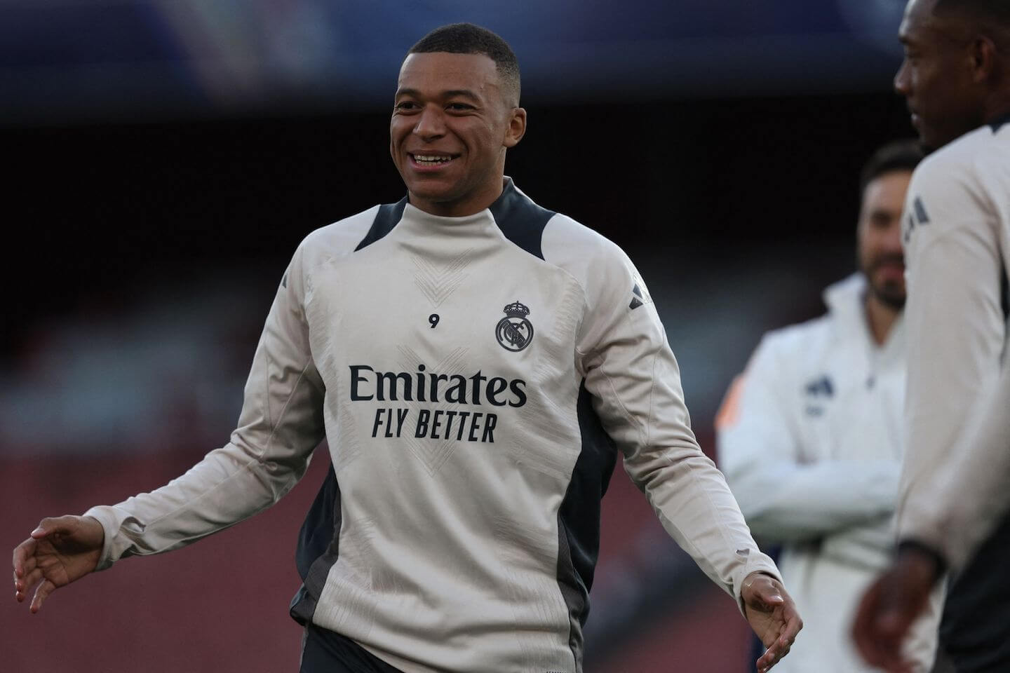 Arsenal vs Real Madrid live updates: Champions League predictions, team news and latest score