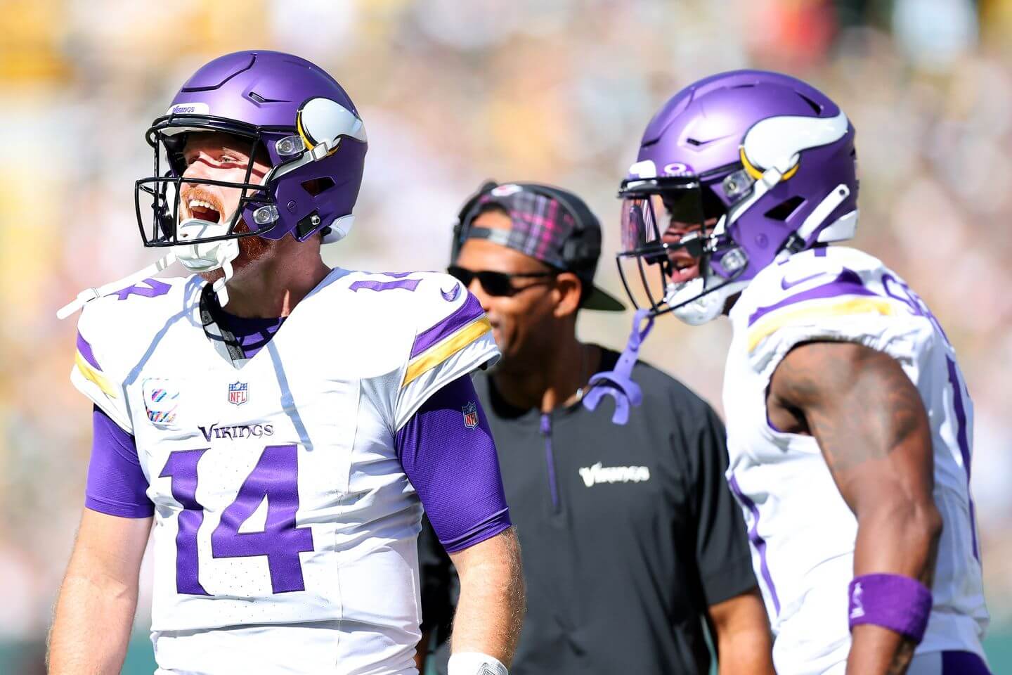 NFL Week 4 live updates: Scores, highlights, analysis, takeaways, injuries and more
