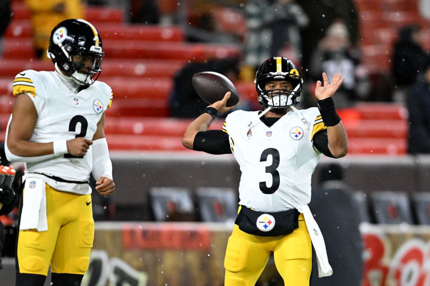 Steelers vs. Browns predictions and live updates: NFL Thursday Night Football highlights and analysis