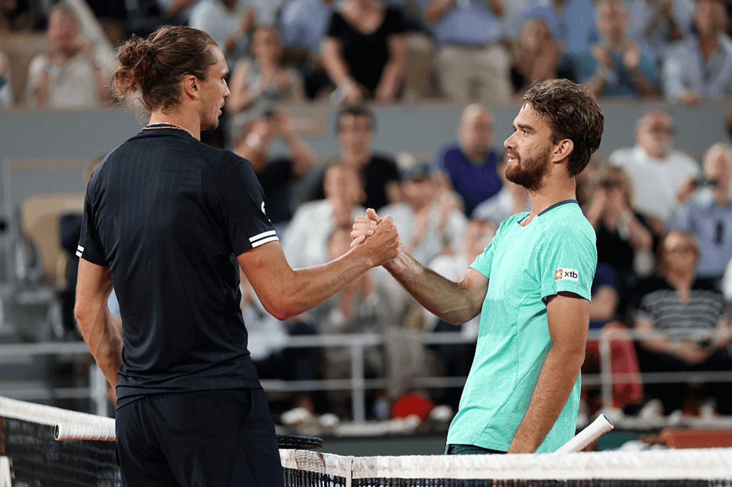 Everything that happened on Day 4 of the 2026 French Open, with Rybakina out and Djokovic, Zverev through