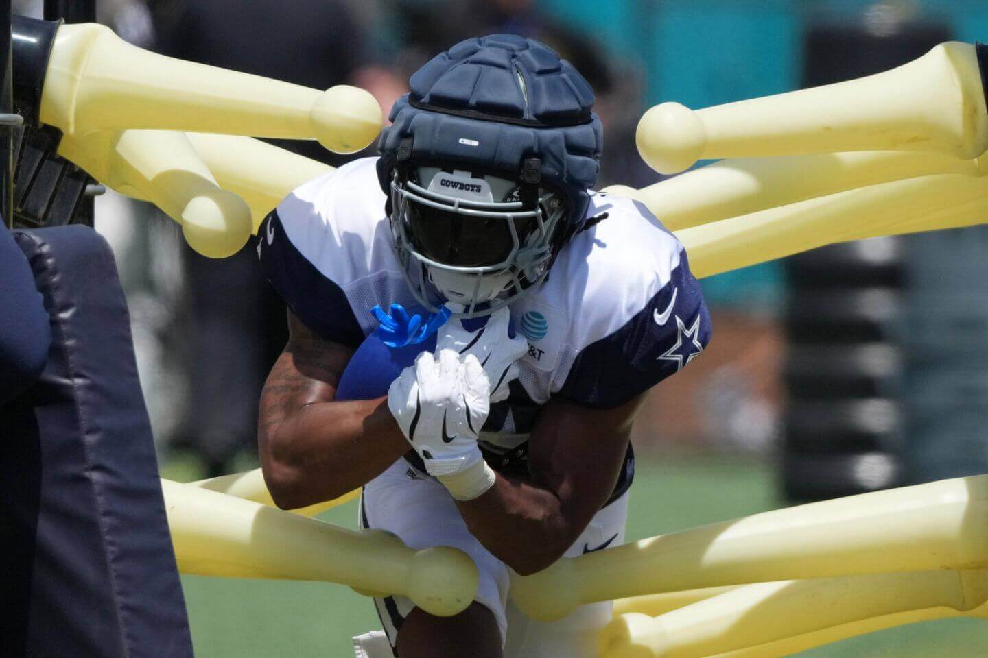 NFL training camp 2025 live updates: News, notes, injuries and more updates from around the league