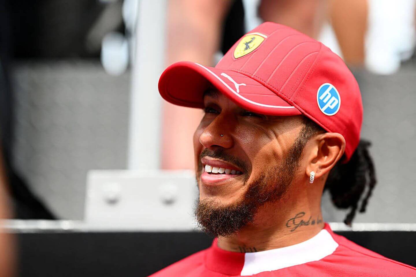 F1 Singapore Grand Prix live updates: Latest race buildup with George Russell starting on pole
