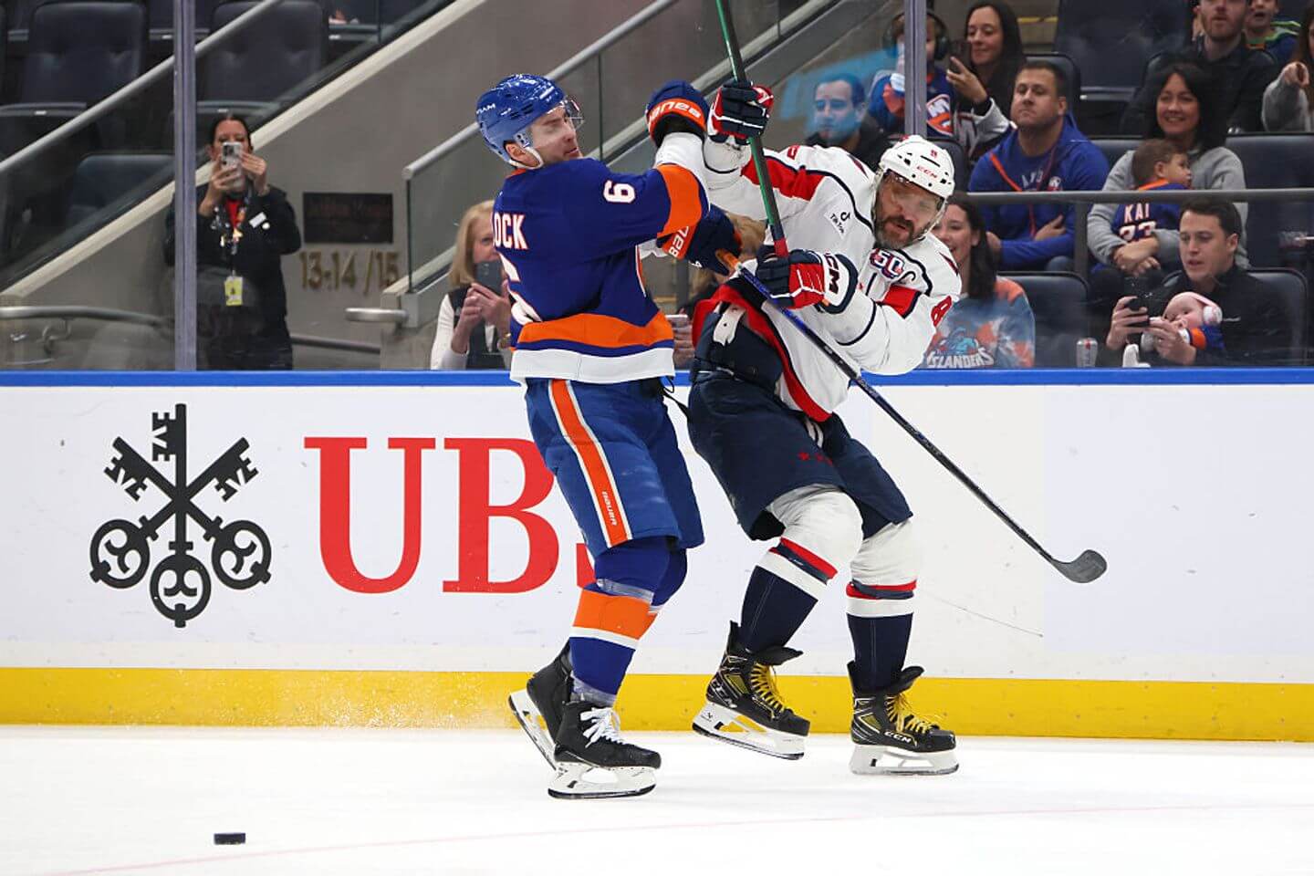 Alex Ovechkin chases Gretzky's record: Live updates of Capitals vs. Islanders