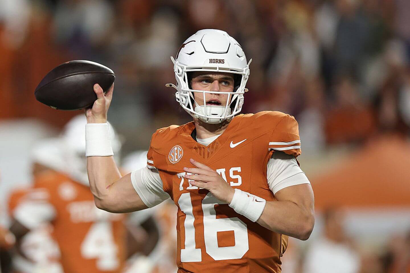Texas A&M vs. Texas score, live updates: Aggies and Longhorns scoreless after opening drives