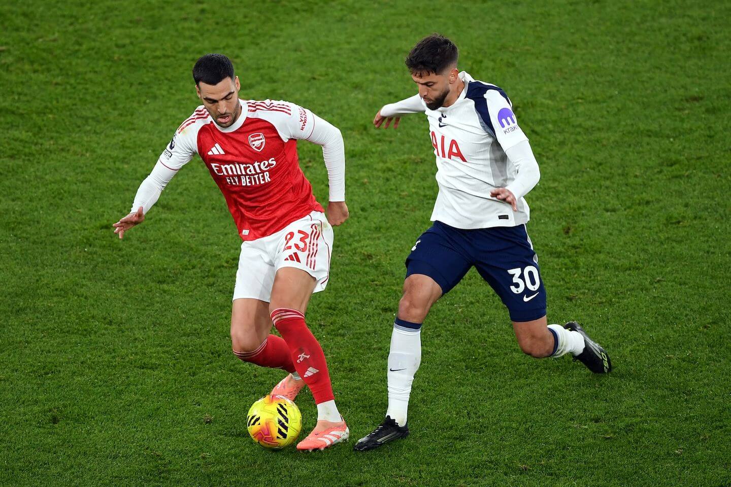 Arsenal vs Tottenham live updates: North London derby latest score, Premier League goal alerts