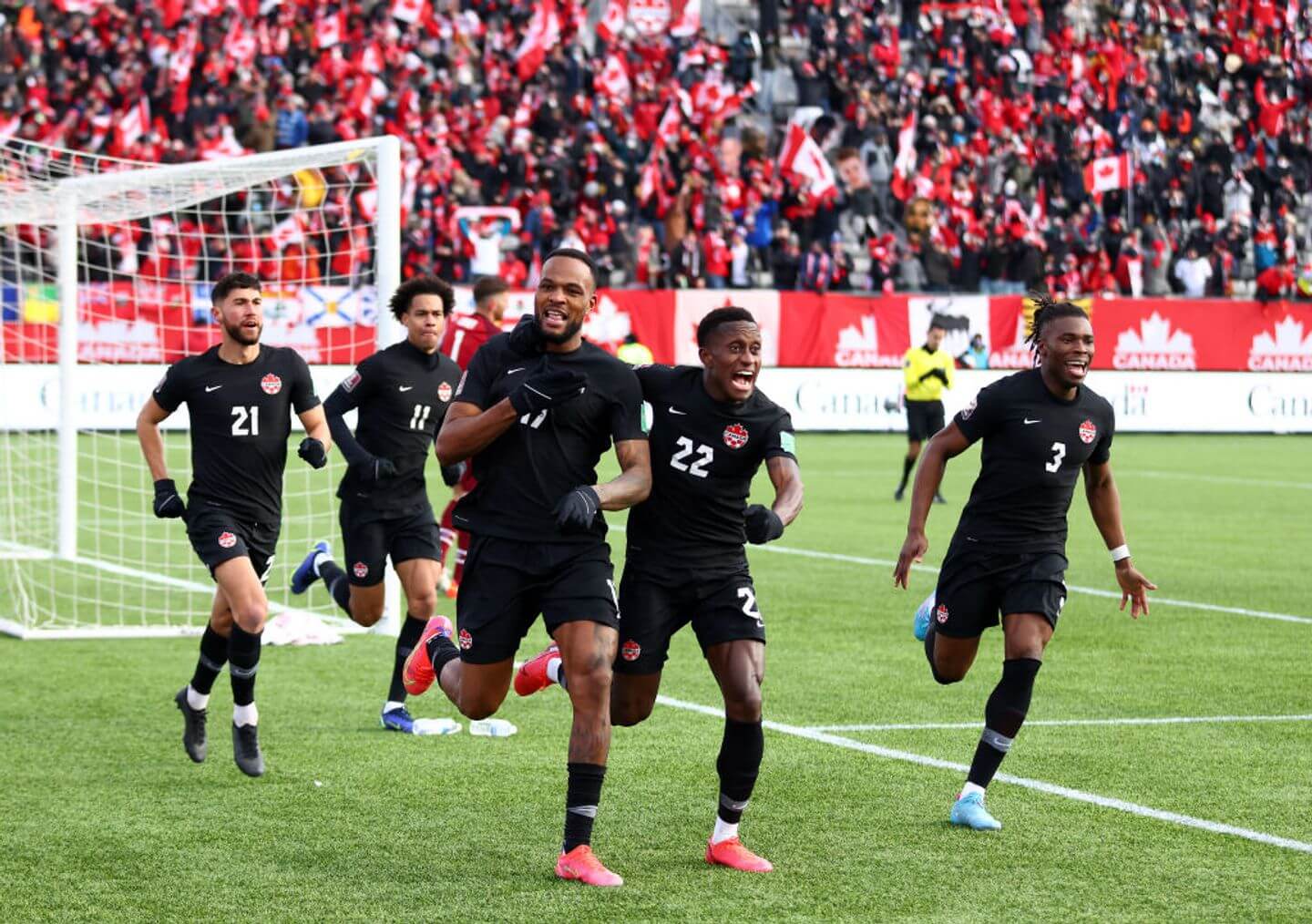 Canada shuts out USMNT 2-0 in CONCACAF World Cup qualifying: Highlights, analysis and more, as Mexico and Costa Rica draw - Vimarsana News