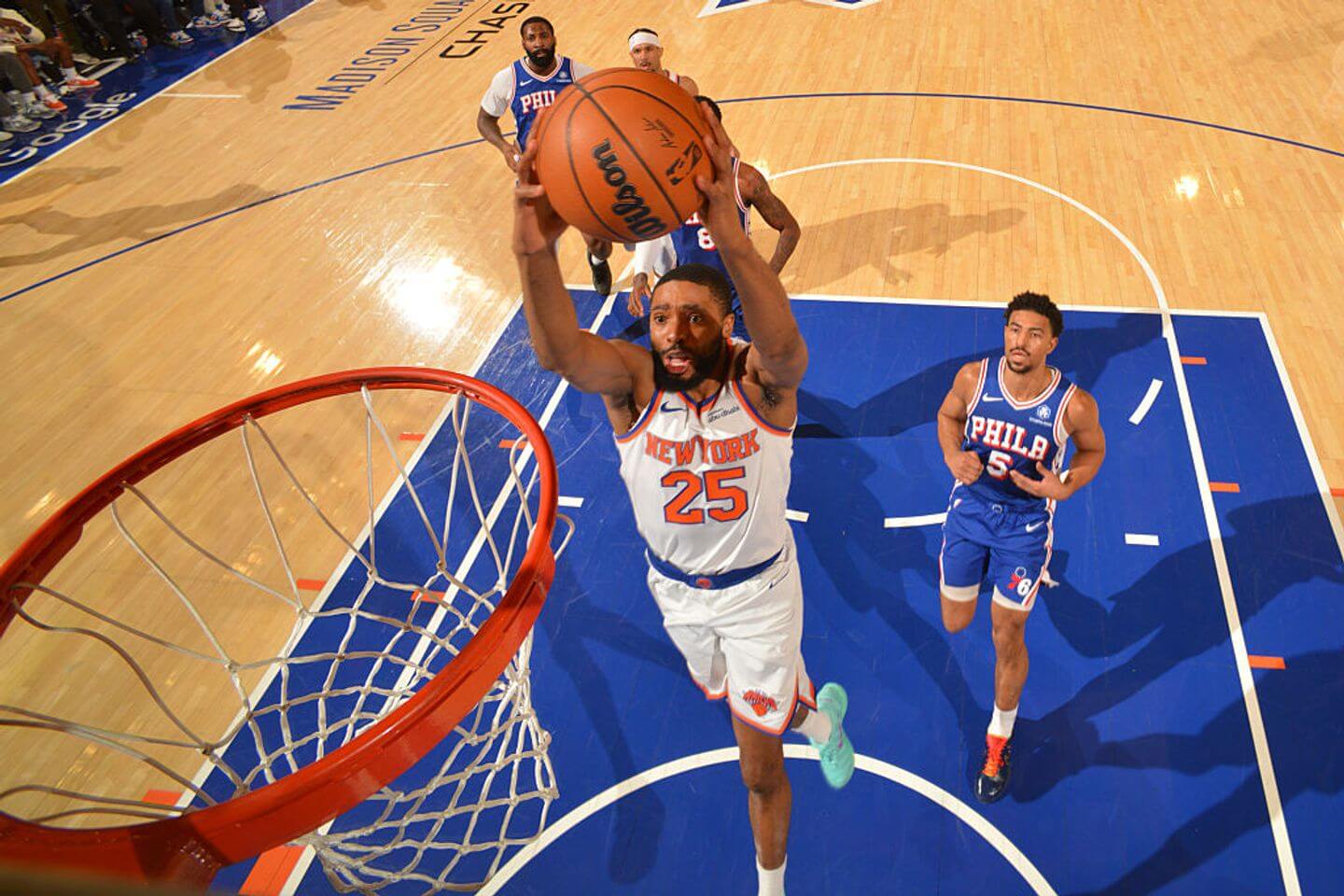 76ers vs. Knicks score and live updates: Latest as New York leads big at halftime in NBA playoffs Game 1