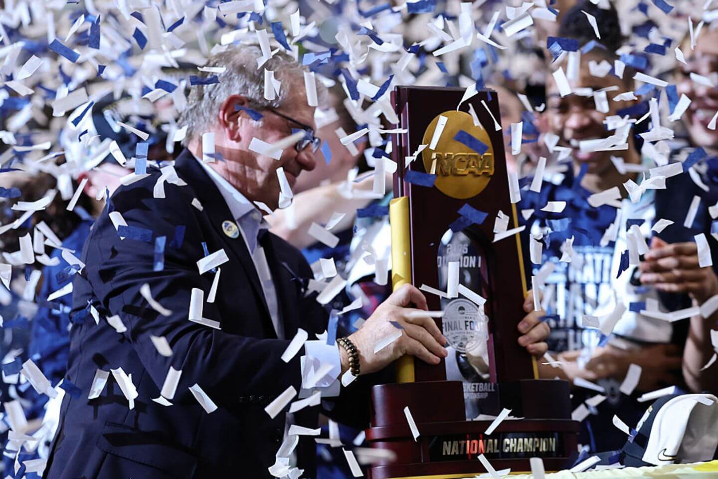 UConn, Paige Bueckers rout South Carolina, win national championship: Live updates from women’s March Madness