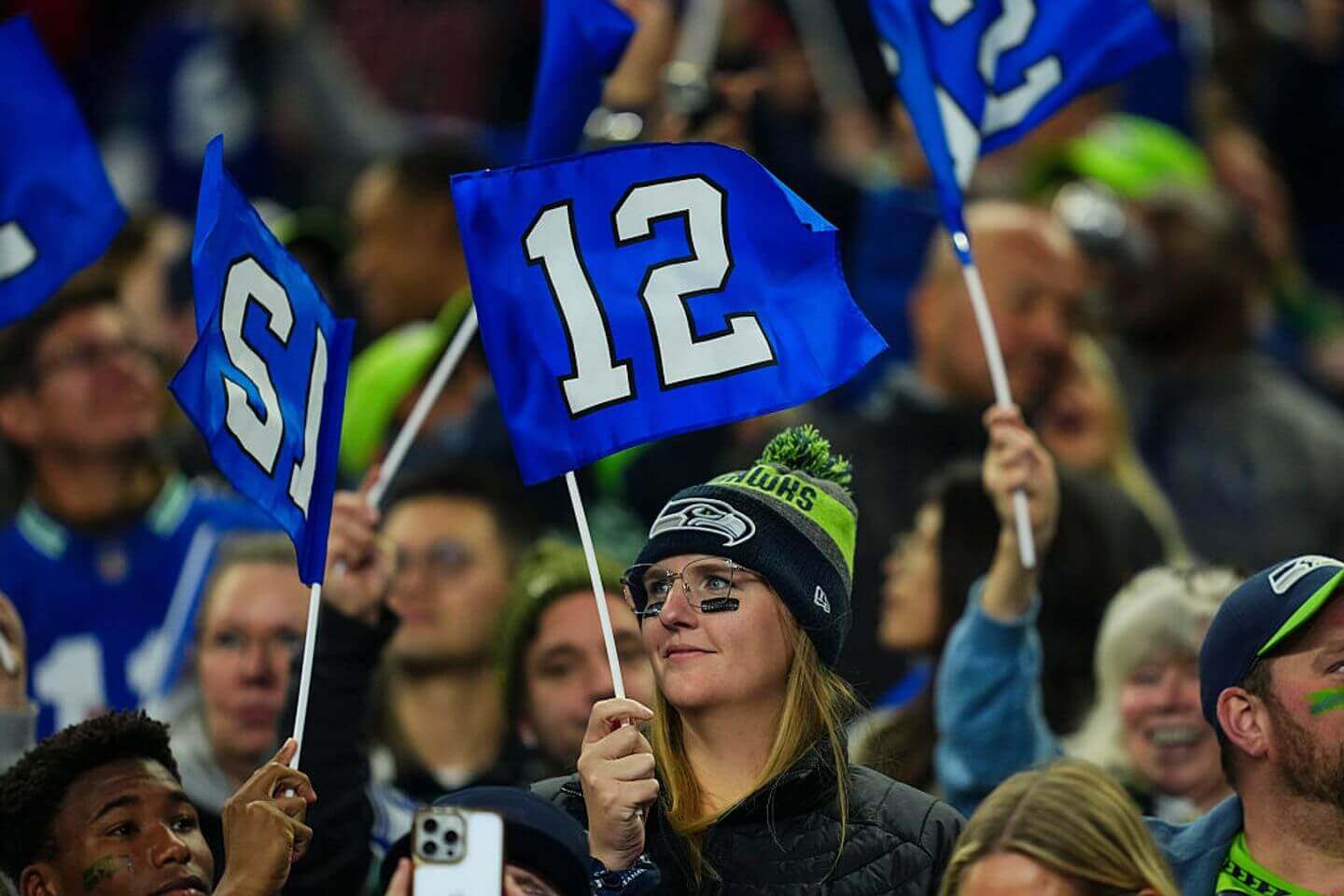 Rams vs. Seahawks live updates: NFL ‘Thursday Night Football’ score, prediction, odds and latest